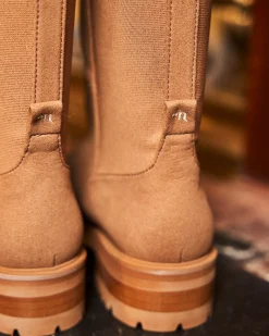 Minuit sur Terre Bottes<Mystère Moka
