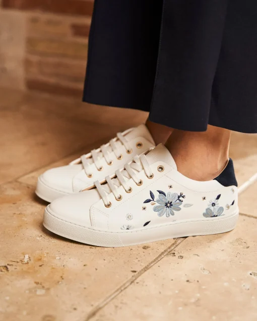 Minuit sur Terre Baskets<Virevolte Fleur Bleue