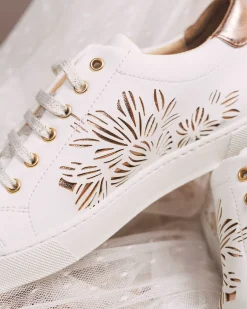 Minuit sur Terre Baskets<Virevolte Romance